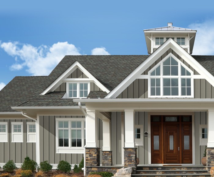 Installing vertical wood siding
