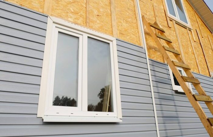 How much does it cost to replace siding on house