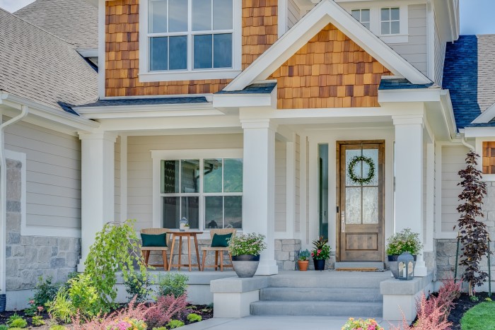 How much to replace siding on a house