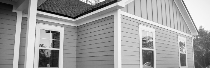 How much to replace siding on a house