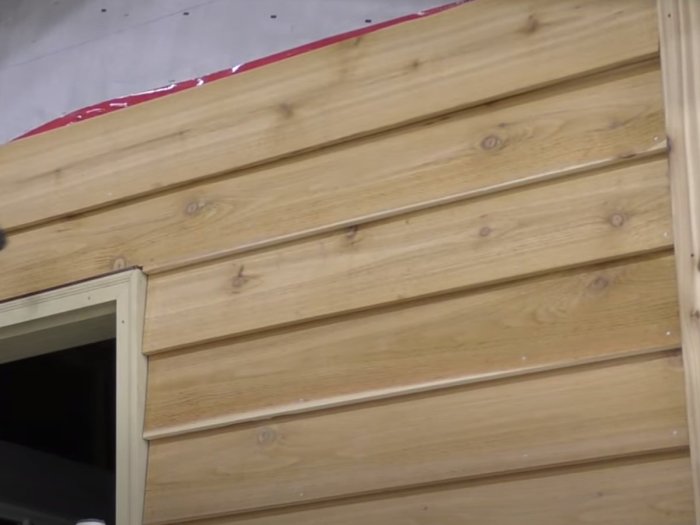 Siding installing housewrap install house wrap foam insulation before moisture modernize if should man affects ventilation mold rigid