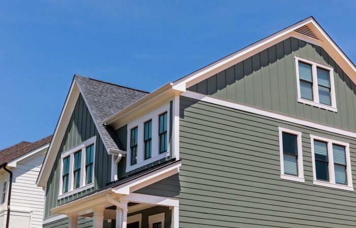How much to replace siding on a house