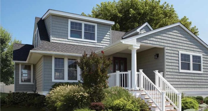 What is the average cost of vinyl siding installed